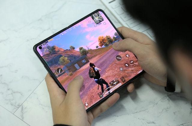 和平精英「青蛙直装」辅助，支持地铁